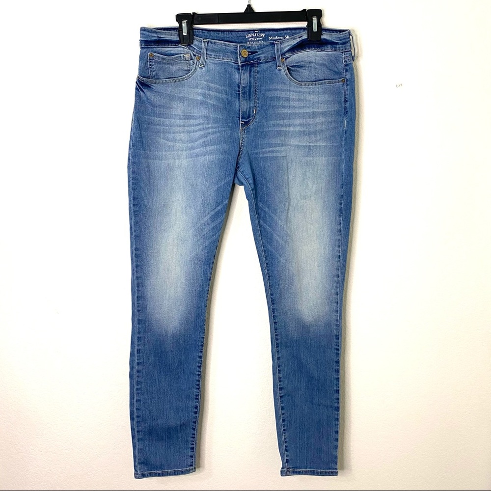 Levi’s Skinny Jeans